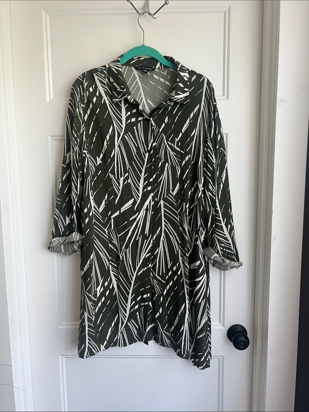 Zac & Rachel Olive and White Leaf-Print long Shirt